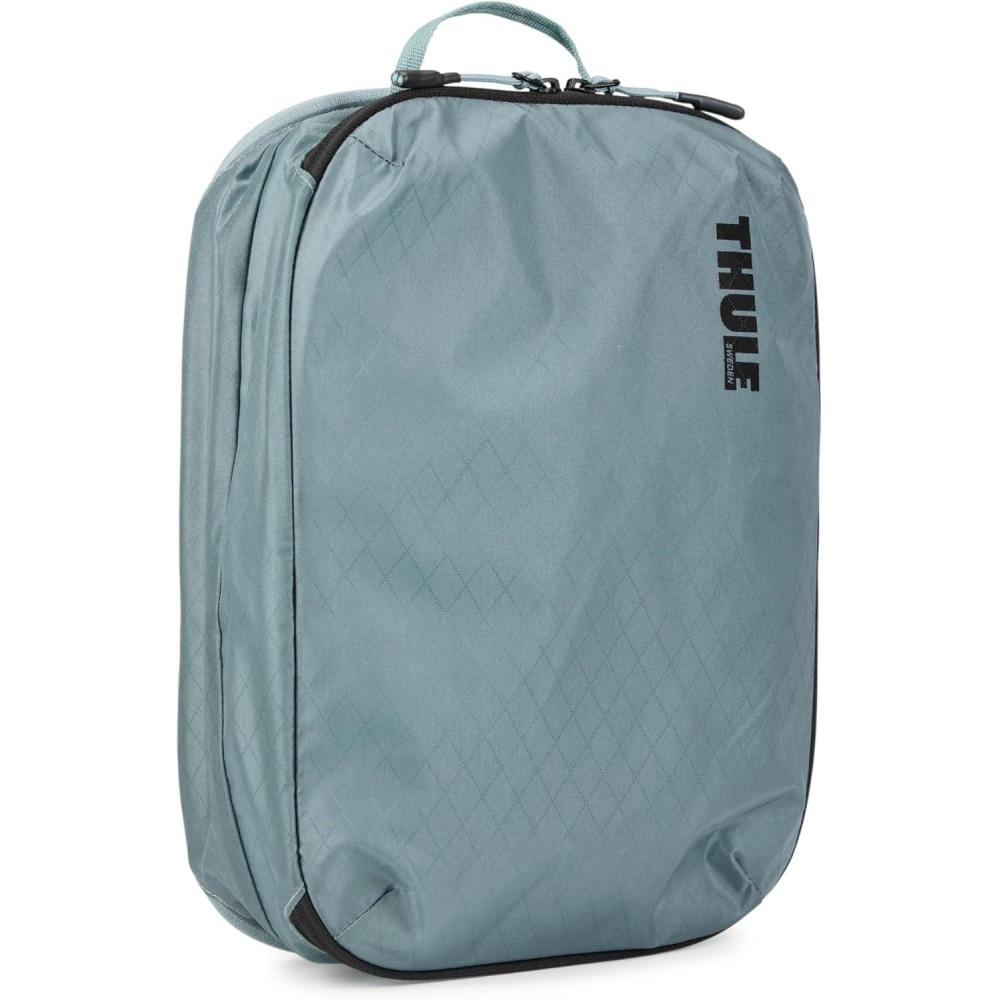imageThule CleanDirty Packing cubeSoft GreenPond gray